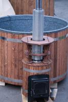 Водогрейная печь для фурако Тутуяс в деревянном массиве