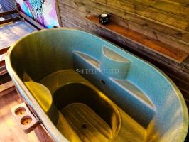 Купель с пластиковой вставкой (овальная)