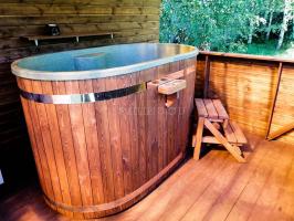 Купель с пластиковой вставкой (овальная)